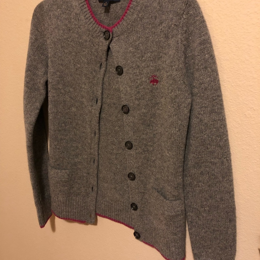 Small cute Brooks Brothers.